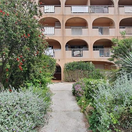 L'Etoile Sous Les Pins - La Loge Apartment Hyeres Bagian luar foto