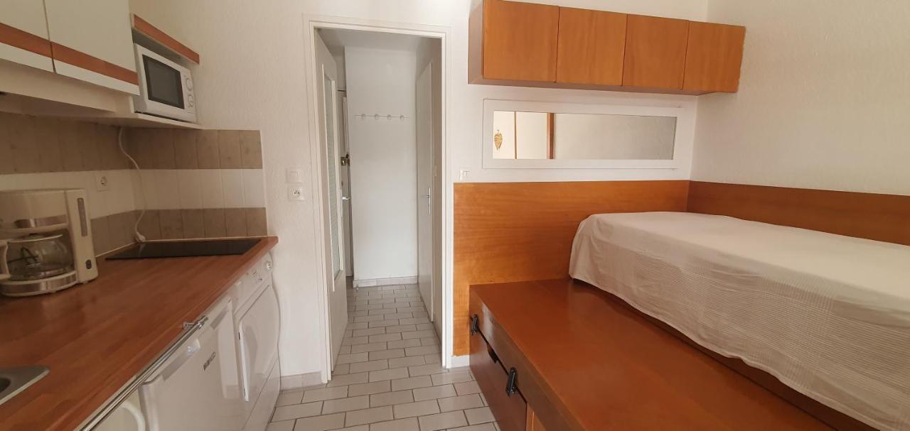 L'Etoile Sous Les Pins - La Loge Apartment Hyeres Bagian luar foto